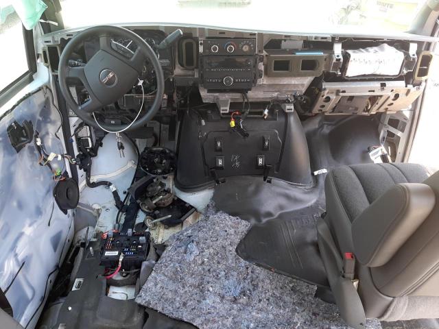 1GTW7AF70M1272032 GMC Savana G2500