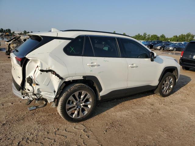 JTMC1RFV1NJ024052 Toyota RAV4 XLE P