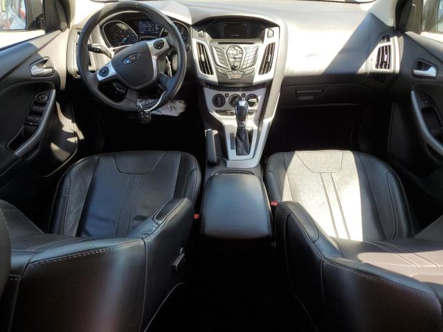 1FADP3K22EL325421 Ford FOCUS SE