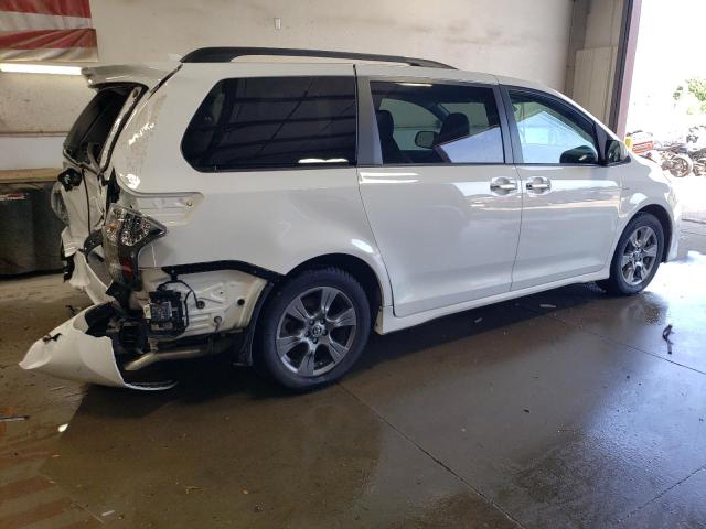 5TDEZ3DC5KS227847 Toyota SIENNA SE