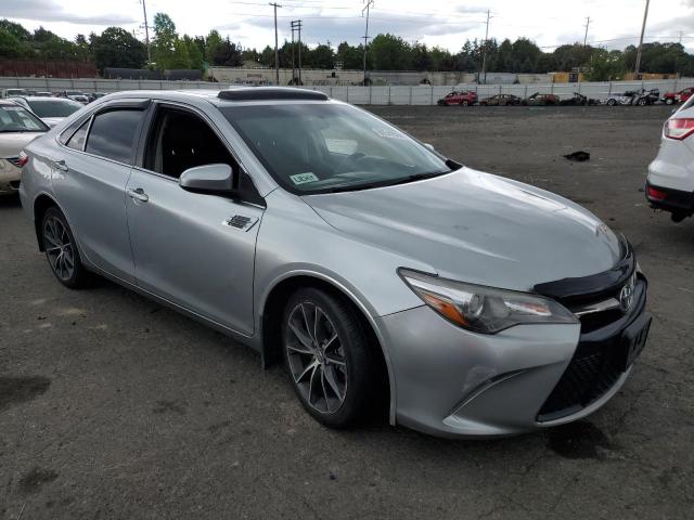 4T1BF1FK1HU388555 Toyota CAMRY LE
