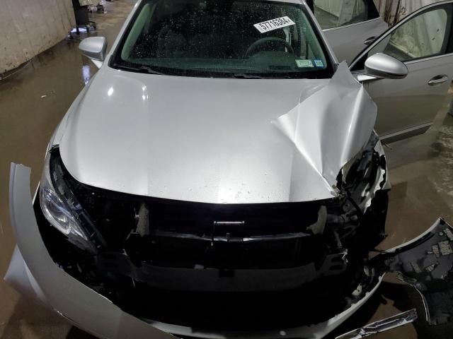 1G4ZR5SS1HU165645 Buick Lacrosse Premium
