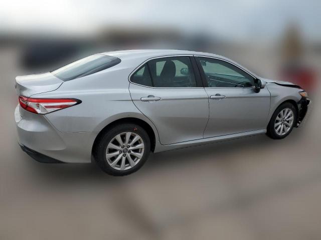 4T1B11HKXJU098140 Toyota CAMRY L