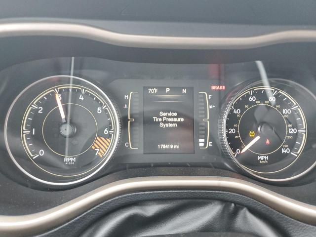 1C4PJLCB5EW163354 Jeep Cherokee Latitude