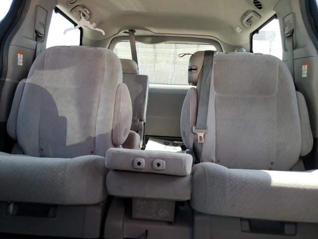 5TDKK3DC5GS713119 Toyota SIENNA LE