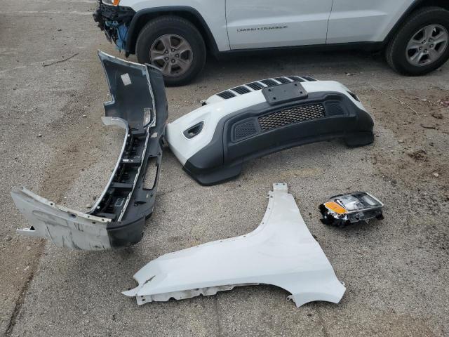 1C4RJFAGXEC541209 Jeep Grand Cherokee Laredo