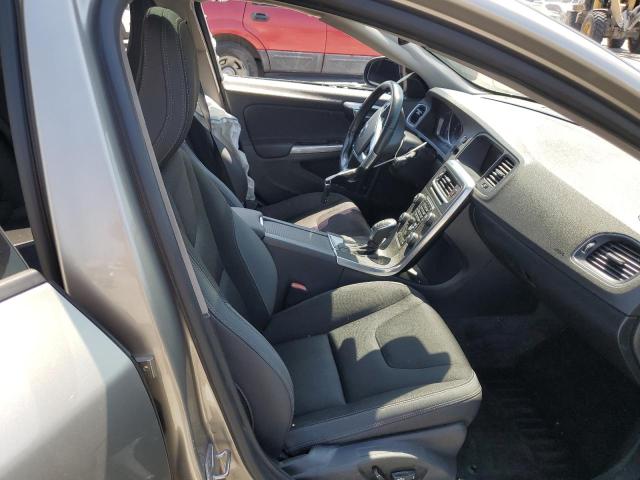 YV140MEAXF1201895 Volvo V60