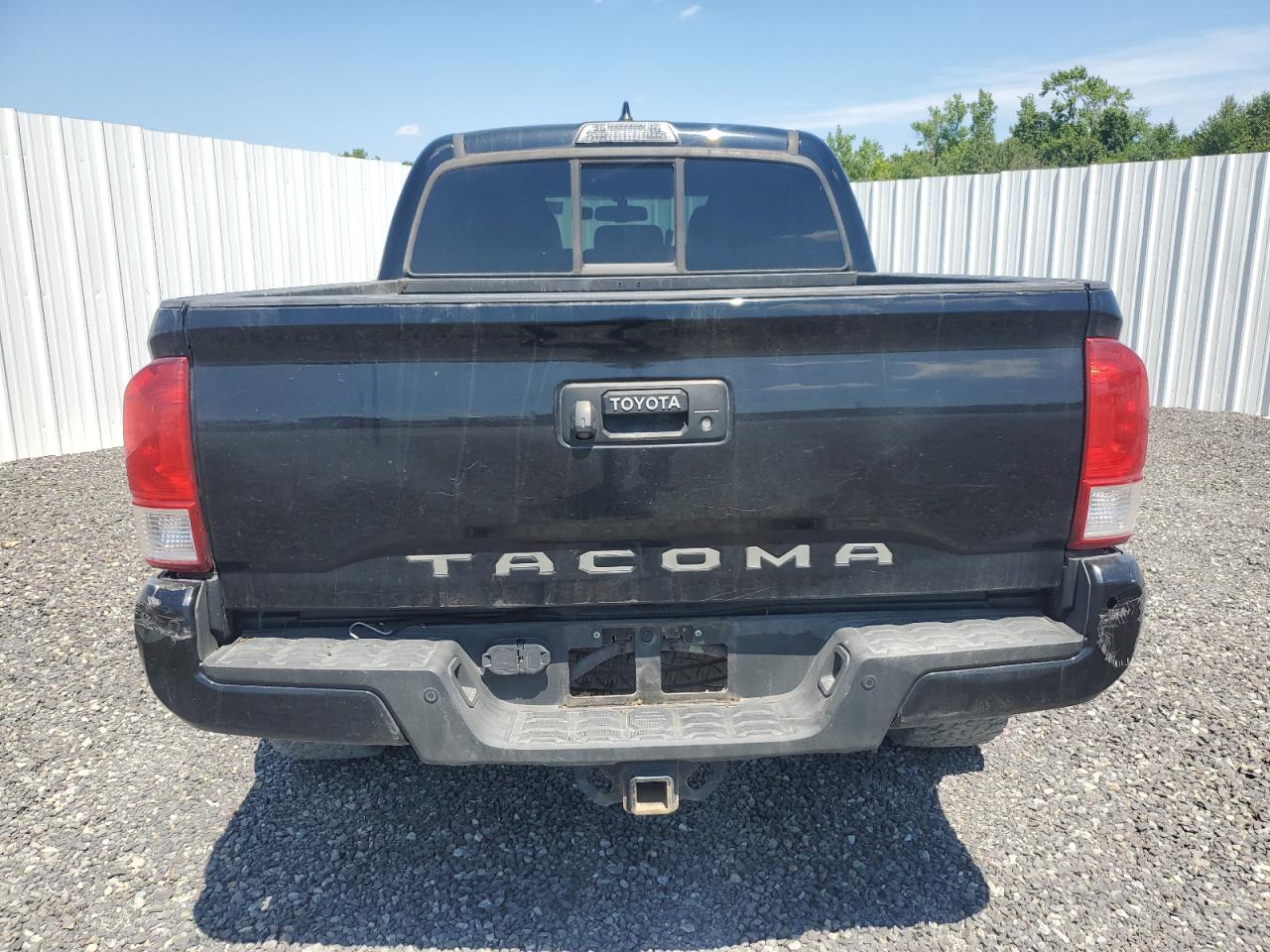 5TFCZ5AN8GX028317 Toyota TACOMA DOU