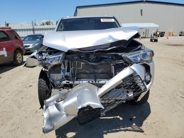 JTEBU5JR8G5319890 Toyota 4RUNNER SR