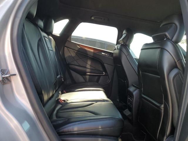 5LMCJ3C95HUL03875 Lincoln Mkc Reserve