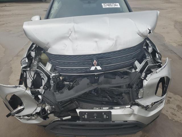 JA4J3TA88NZ032239 Mitsubishi Outlander Es