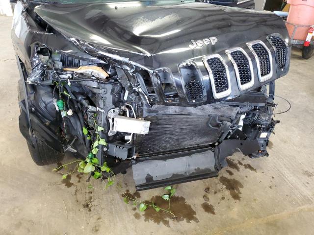 1C4PJMCB3GW270511 Jeep Cherokee Latitude