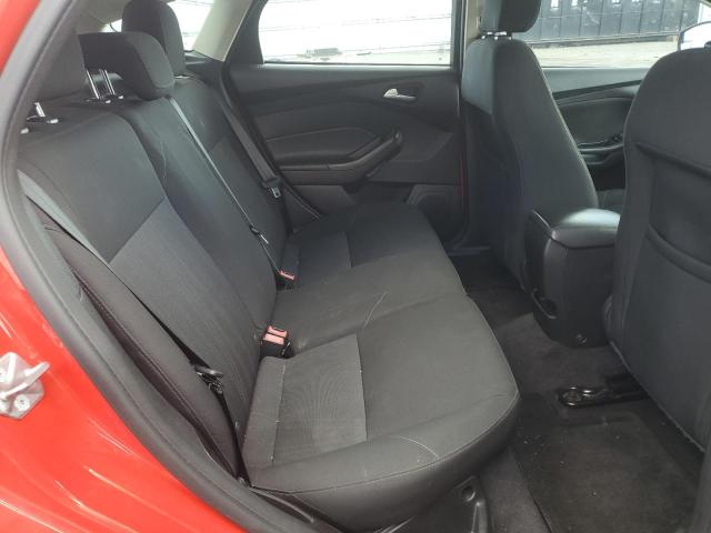 1FADP3K2XGL213887 Ford FOCUS SE