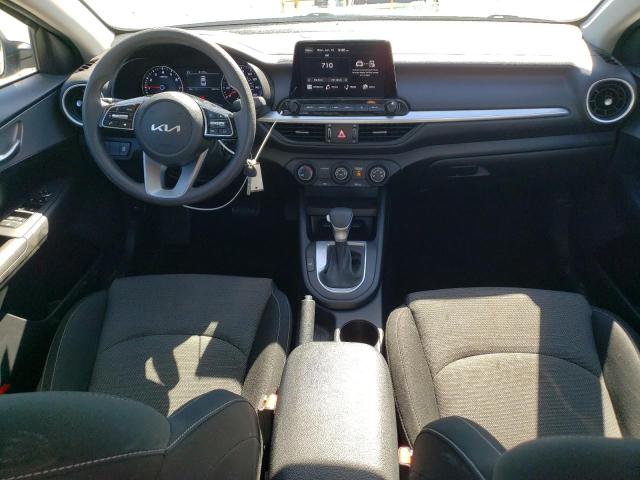3KPF24AD9PE532667 KIA FORTE LX
