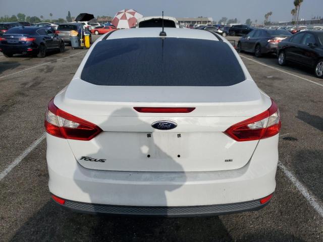 1FADP3F21EL219181 Ford FOCUS SE