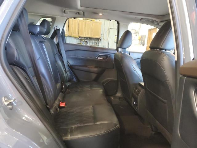 JN8BT3DC1NW117472 Nissan Rogue Plat