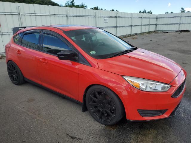 1FADP3K2XGL213887 Ford FOCUS SE
