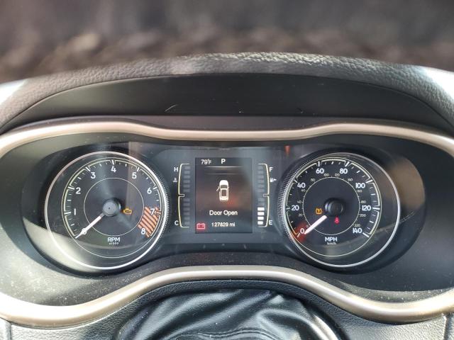 1C4PJMCS9EW124904 Jeep Cherokee Latitude