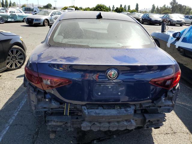 00000000000000000 Alfa Romeo Giulia Ti Q4
