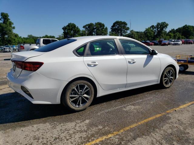 3KPF24AD9PE532667 KIA FORTE LX