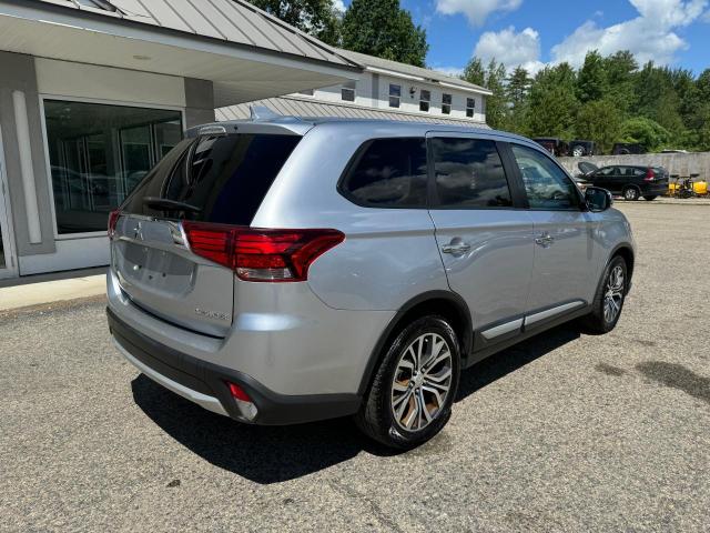 JA4AZ3A39HZ008409 Mitsubishi Outlander Se