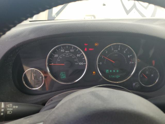 1C4BJWDG4JL879745 Jeep Wrangler Unlimited Sport