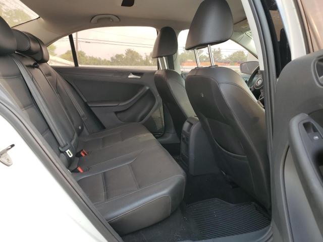 3VWD17AJ0EM417599 Volkswagen JETTA SE