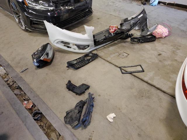 WA1M2AFP6HA045952 Audi Q5 Premium Plus
