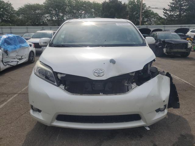 5TDYK3DC4FS605552 Toyota SIENNA XLE