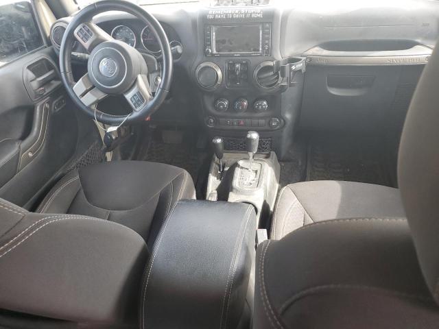 1C4BJWDG4JL879745 Jeep Wrangler Unlimited Sport