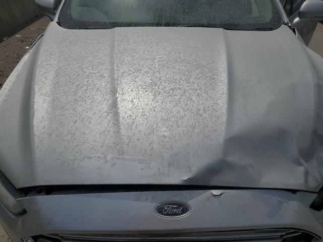 3FA6P0HD4GR133292 Ford FUSION SE