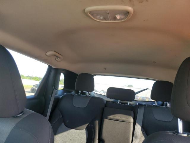 1C4PJLAB4GW372767 Jeep Cherokee Sport