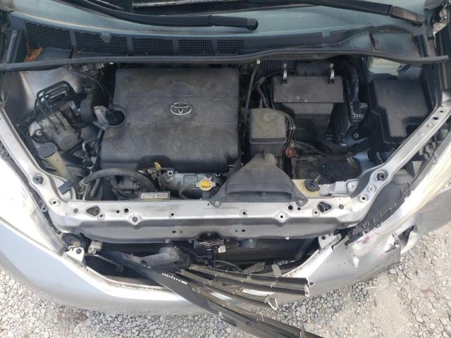 5TDZK3DC6FS556052 Toyota Sienna