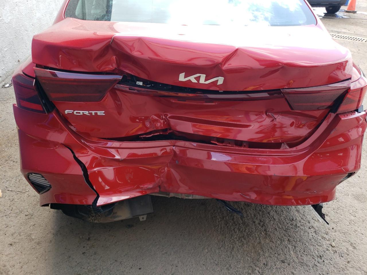 3KPF24ADXRE778338 KIA FORTE LX