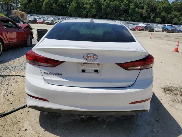 5NPD84LF5HH043765 Hyundai ELANTRA SE