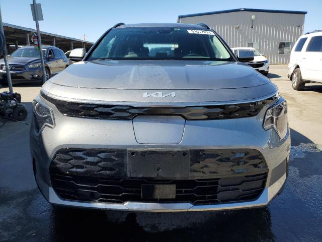 KNDCR3L13P5029742 KIA Niro Wind