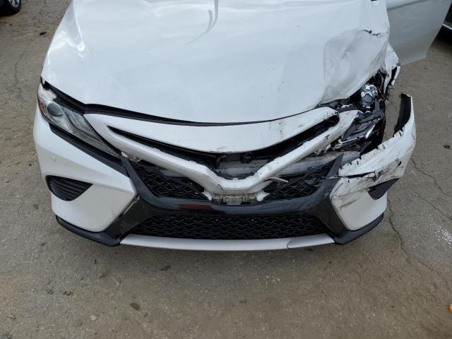 4T1BZ1HK5JU004254 Toyota CAMRY XSE