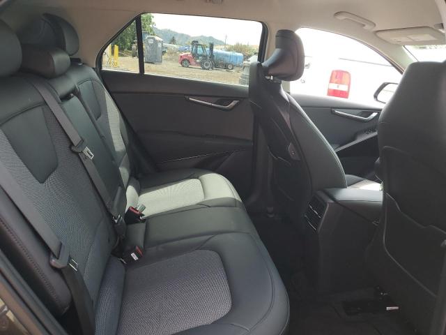 KNDCR3L11R5108300 KIA Niro Wind