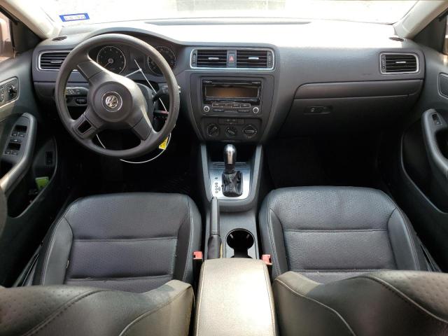 3VWD17AJ0EM417599 Volkswagen JETTA SE
