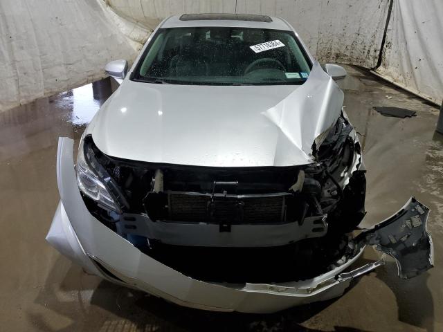 1G4ZR5SS1HU165645 Buick Lacrosse Premium