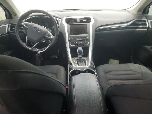 3FA6P0HD4GR133292 Ford FUSION SE