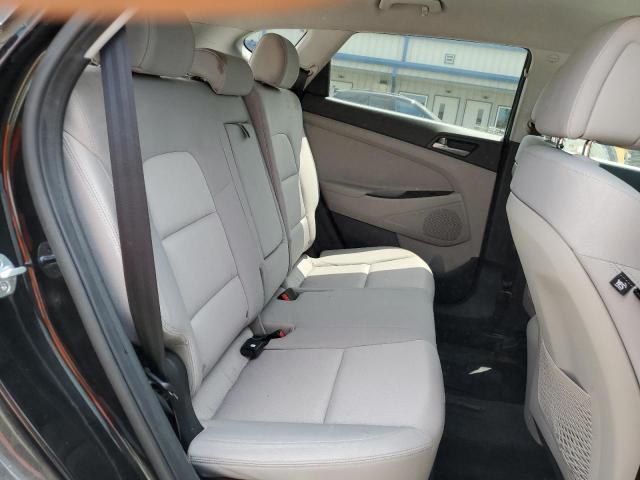 KM8J3CA45HU586015 Hyundai Tucson Limited