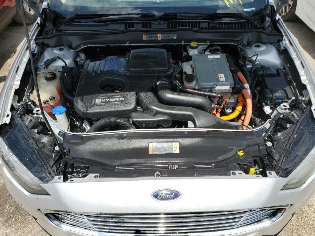 3FA6P0LU7KR205411 Ford FUSION SE