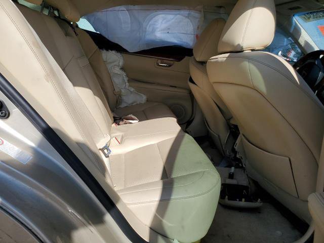JTHBW1GG8F2081552 Lexus ES 300H