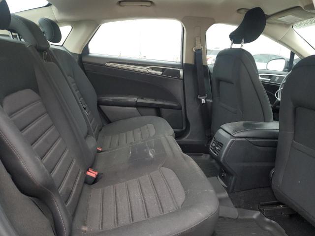 3FA6P0HD8KR230987 Ford FUSION SE