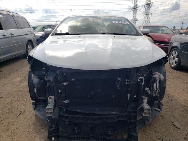1C3CCCEG3FN648685 Chrysler 200 C