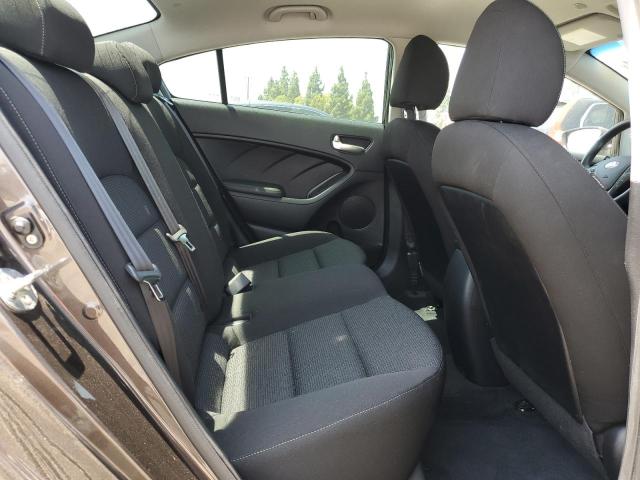3KPFK4A72HE035696 KIA FORTE LX