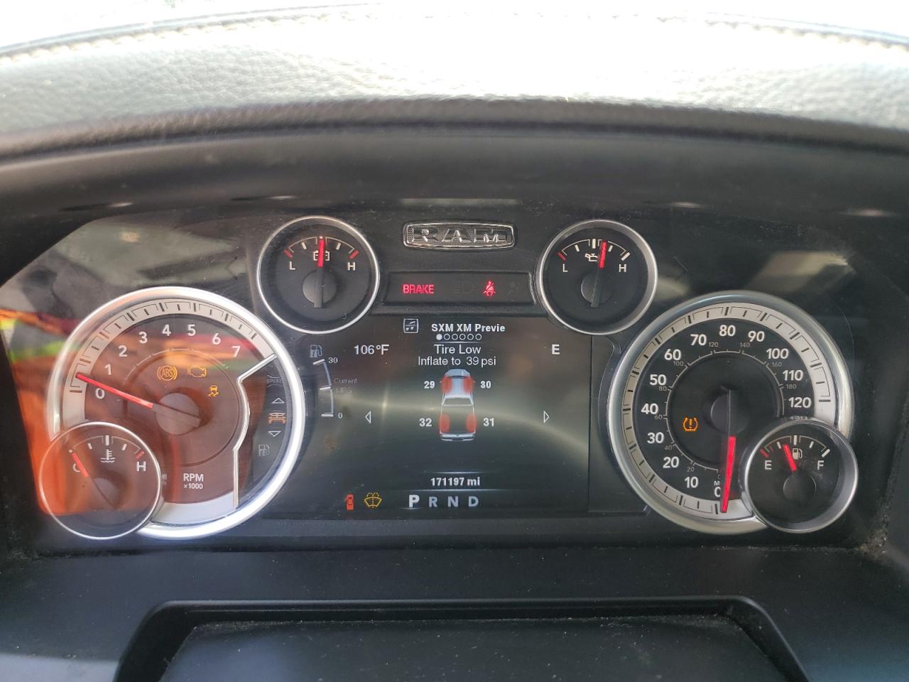 1C6RR7NT6ES419501 RAM 1500 Laram