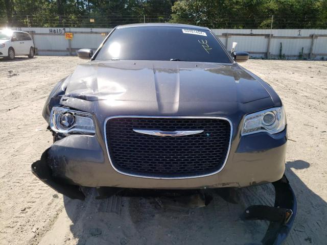 2C3CCAAG3JH130121 Chrysler 300 TOURIN