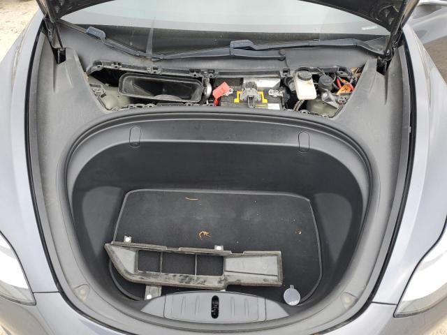 5YJ3E1EA0JF158136 Tesla MODEL 3